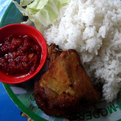 Nasi Ayam Goreng Paha Atas Warung Makan Sekar Gambar 2