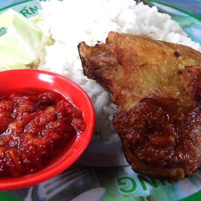 Nasi Ayam Goreng Paha Atas Warung Makan Sekar Gambar 3