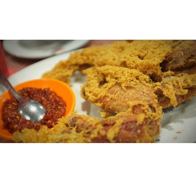 Ayam Goreng Utuh Ayam Goreng Suharti Gambar 1