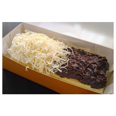 Ogura Cake Pandan Topping Half Mix Crispy Choco Cheese Oma Opa Cakery Gambar 1