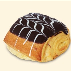 Chocolate Eclair Croissant Pastry Roti Kecil Gambar 1