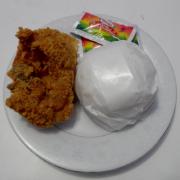 Ayam Goreng Dada Lembut Dengan Nasi OLIVE Fried Chicken